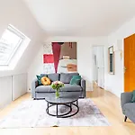 Trocadero Eiffel Cozy Apartment